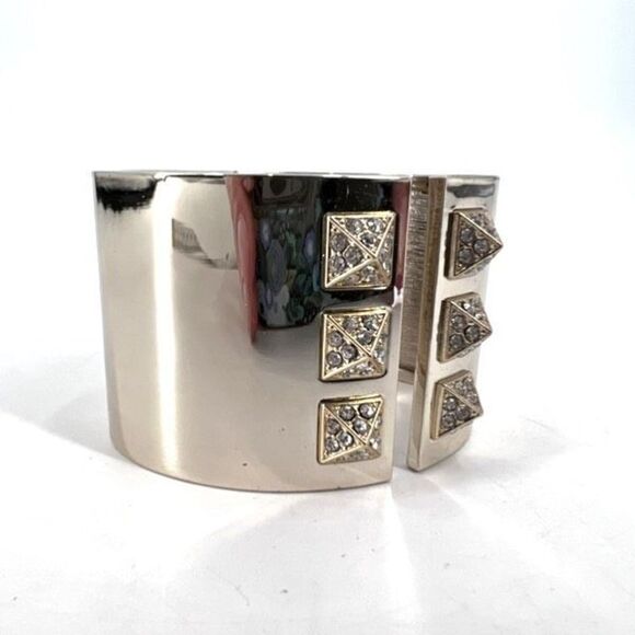 Victoria's Secret Scandalous Hinged Gold Tone Rhinestone Cuff Bangle Bracelet - Picture 3 of 11